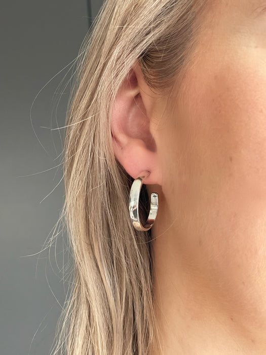 RIVER EARRINGS SILVER